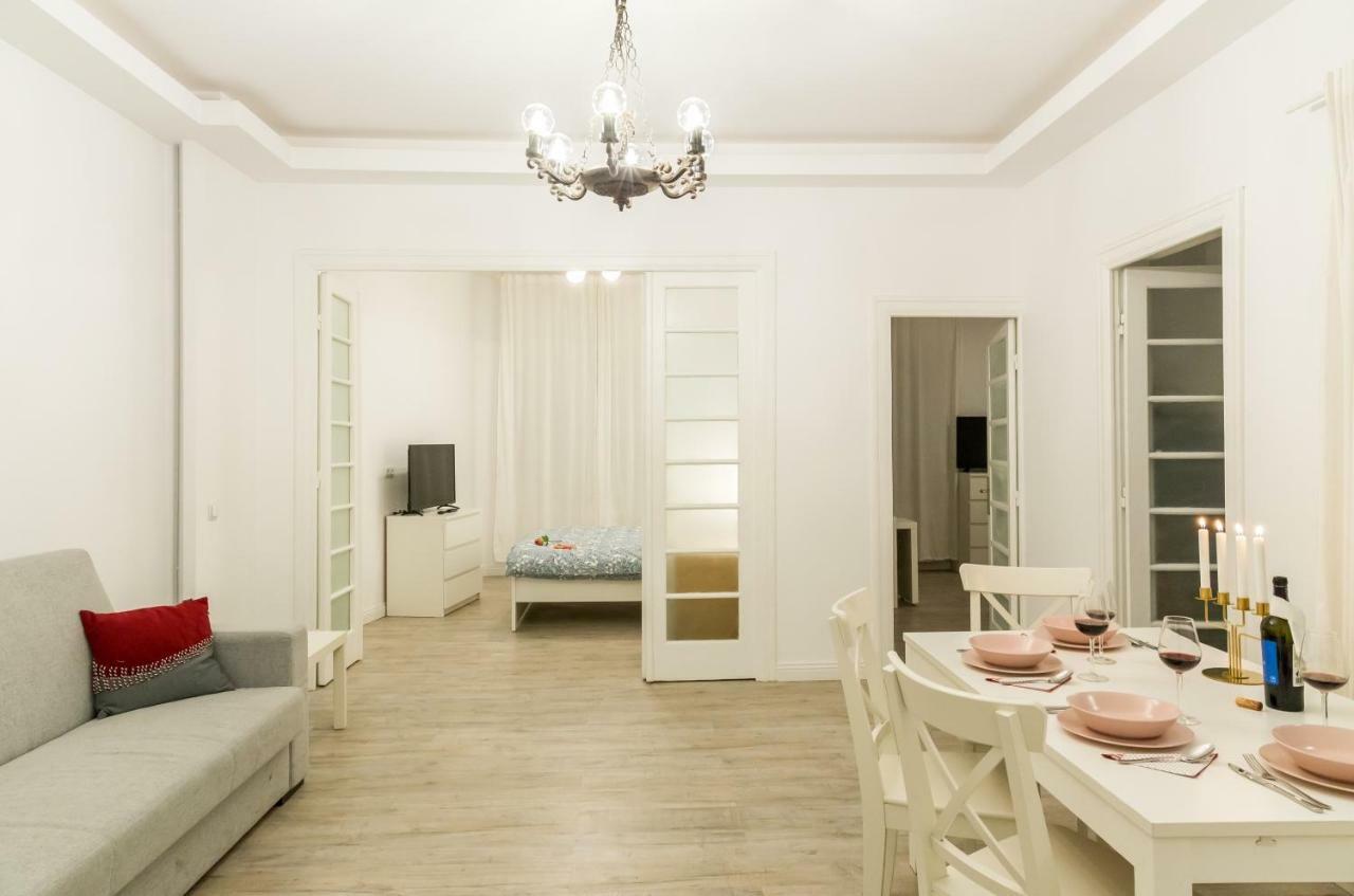Apartamento White Nights Of Old Town Bucarest Exterior foto